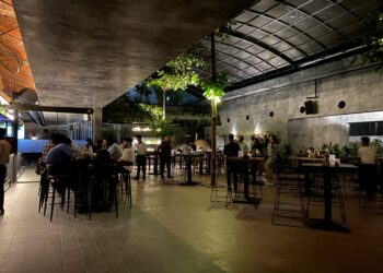 WOW! meets Sakshi Chaturvedi on Hyderabad’s nightlife